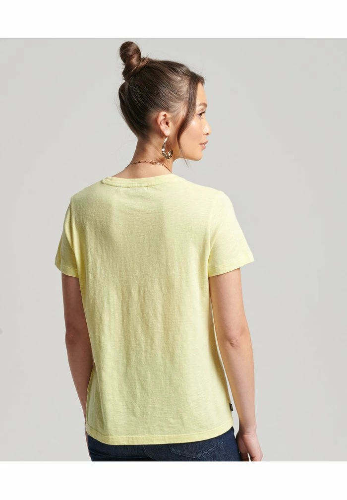 Superdry STUDIOS - Print T-shirt - Beacon Yellow 2 Superdry STUDIOS - Print T-shirt - Beacon Yellow - Image 2