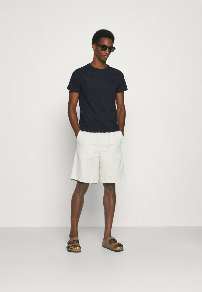 Superdry Basic T-shirt - Eclipse Navy 2 Superdry Basic T-shirt - Eclipse Navy - Image 2