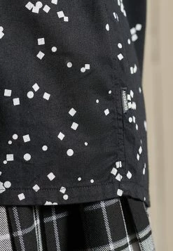 Superdry STUDIOS OVERSIZED AOP LONG SLEEVE - Button-down Blouse - Black Geo -Superdry Shop 61465e1c099648789d458f3b4b12d5e4
