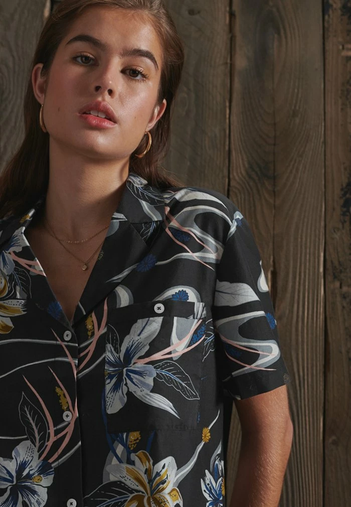 Superdry HAWAIIAN - Button-down Blouse - Black Hawaiian 2 Superdry HAWAIIAN - Button-down Blouse - Black Hawaiian - Image 2