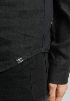 Superdry STUDIOS LONG SLEEVE - Button-down Blouse - Black -Superdry Shop 68de99f812454d0eb1e248db12383732