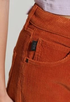 Superdry VINTAGE - Trousers - Cinnamon 7 Superdry VINTAGE - Trousers - Cinnamon -Superdry Shop 6b24447a37f342c7996a54bff457506c