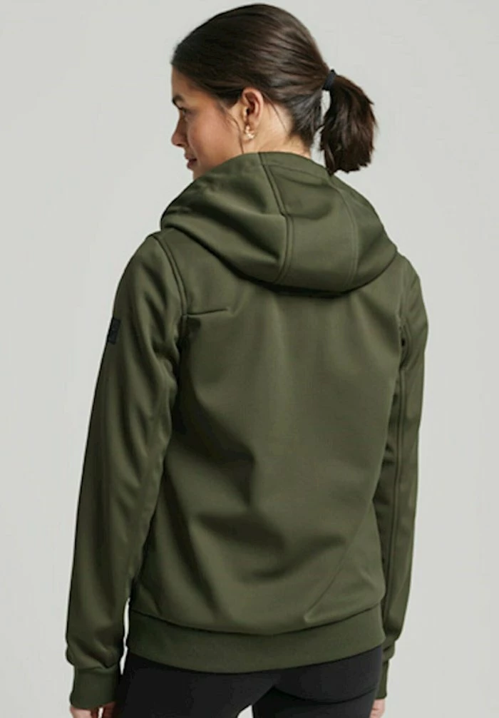 Superdry CODE TECK SOFTSHELL - Summer Jacket - Dark Moss 2 Superdry CODE TECK SOFTSHELL - Summer Jacket - Dark Moss - Image 2