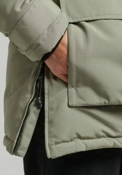 Superdry XPD EVEREST - Parka - Light Khaki -Superdry Shop 6bd80a075b994c9fa8ef39008f68c3e7