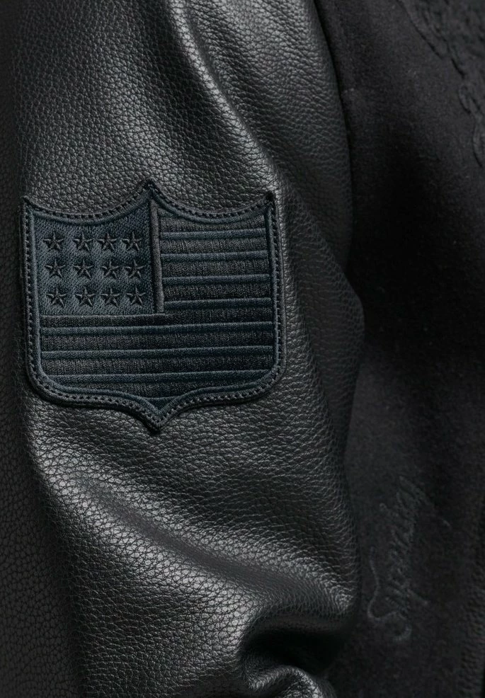 Superdry COLLEGE VARSITY PATCH - Bomber Jacket - Jet Black 4 Superdry COLLEGE VARSITY PATCH - Bomber Jacket - Jet Black - Image 4
