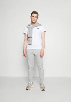 Superdry VINTAGE LOGO VEE TEE - Basic T-shirt - Optic -Superdry Shop 6fbadcbc466f4a798f7357fdc9f1b954