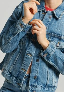 Superdry BOYFRIEND - Denim Jacket - Blondey Indigo Vintage -Superdry Shop 705caee449c540ac8c4de0b23241de7f