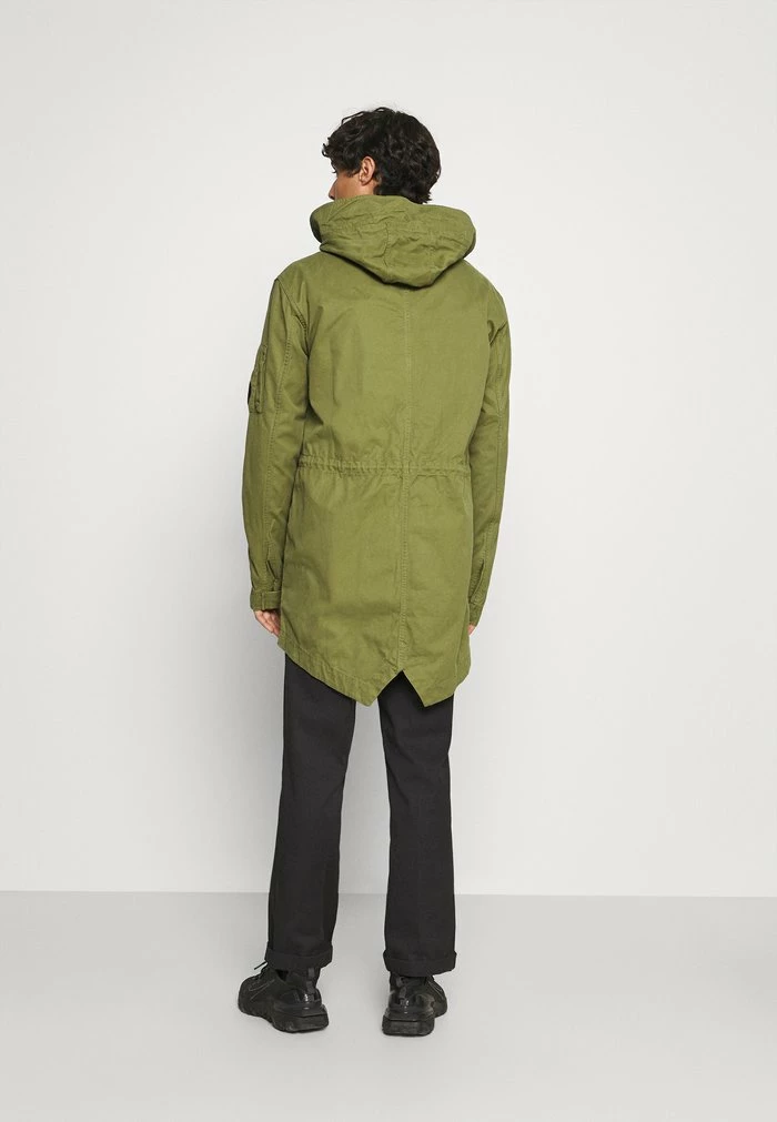 Superdry SERVICE FISHTAIL - Parka - Lieutenant Olive 3 Superdry SERVICE FISHTAIL - Parka - Lieutenant Olive - Image 3
