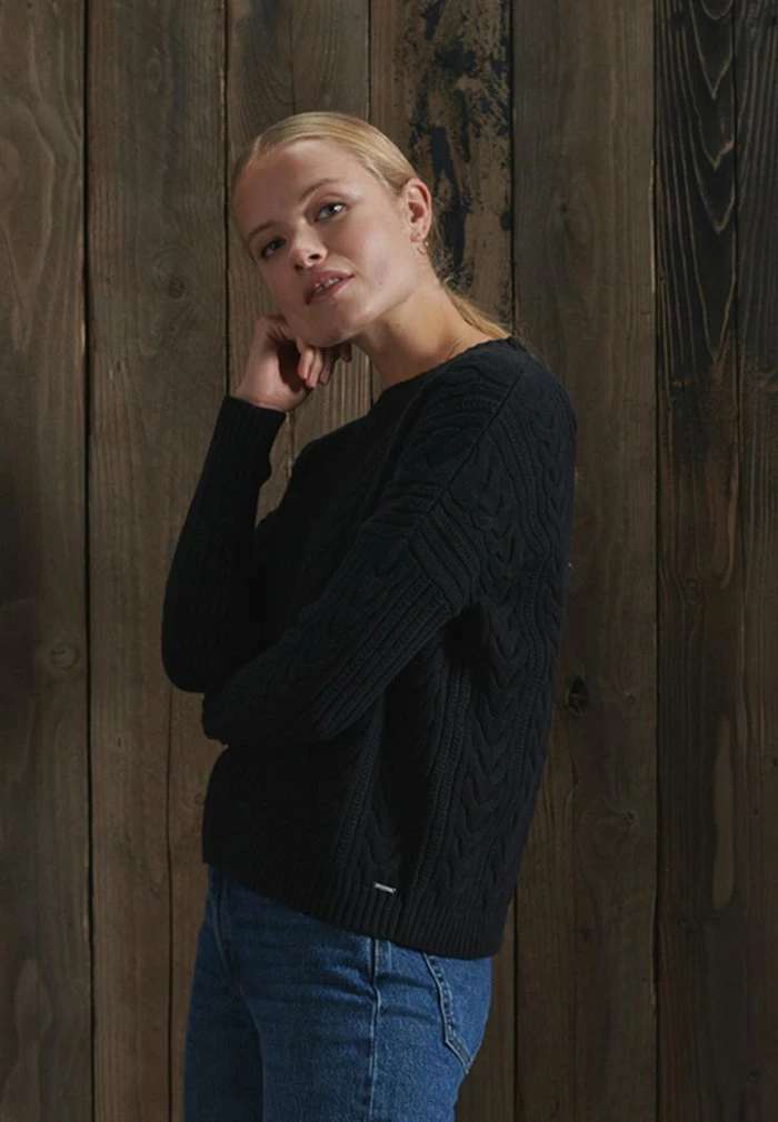Superdry DROPPED SHOULDER CABLE CREW NECK - Jumper - Black 2 Superdry DROPPED SHOULDER CABLE CREW NECK - Jumper - Black - Image 2