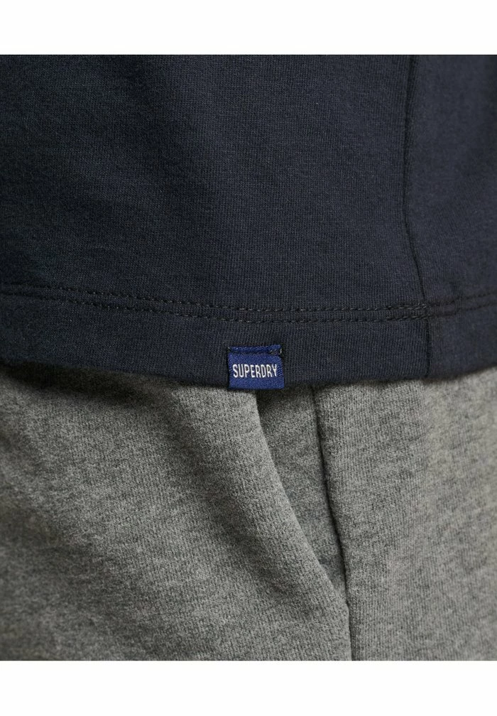 Superdry VINTAGE LOGO EMBROIDERED - Top - Eclipse Navy 5 Superdry VINTAGE LOGO EMBROIDERED - Top - Eclipse Navy - Image 5