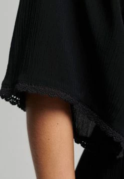 Superdry VINTAGE - Beach Accessory - Black -Superdry Shop 7c9f0affd7ab48f5af27c807c38abfe9