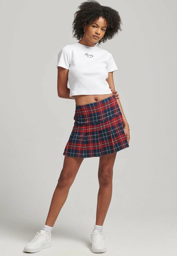 Superdry Basic T-shirt - Optic 2 Superdry Basic T-shirt - Optic - Image 2