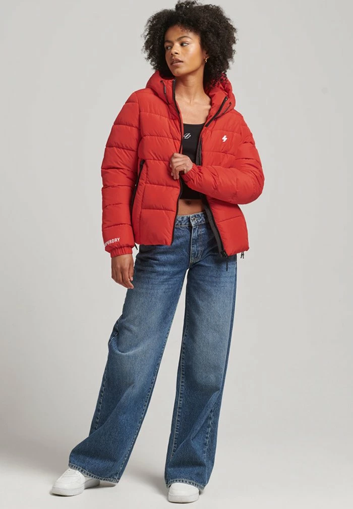 Superdry HOODED SPIRIT SPORTS PUFFER - Winter Jacket - Bright Red 2 Superdry HOODED SPIRIT SPORTS PUFFER - Winter Jacket - Bright Red - Image 2