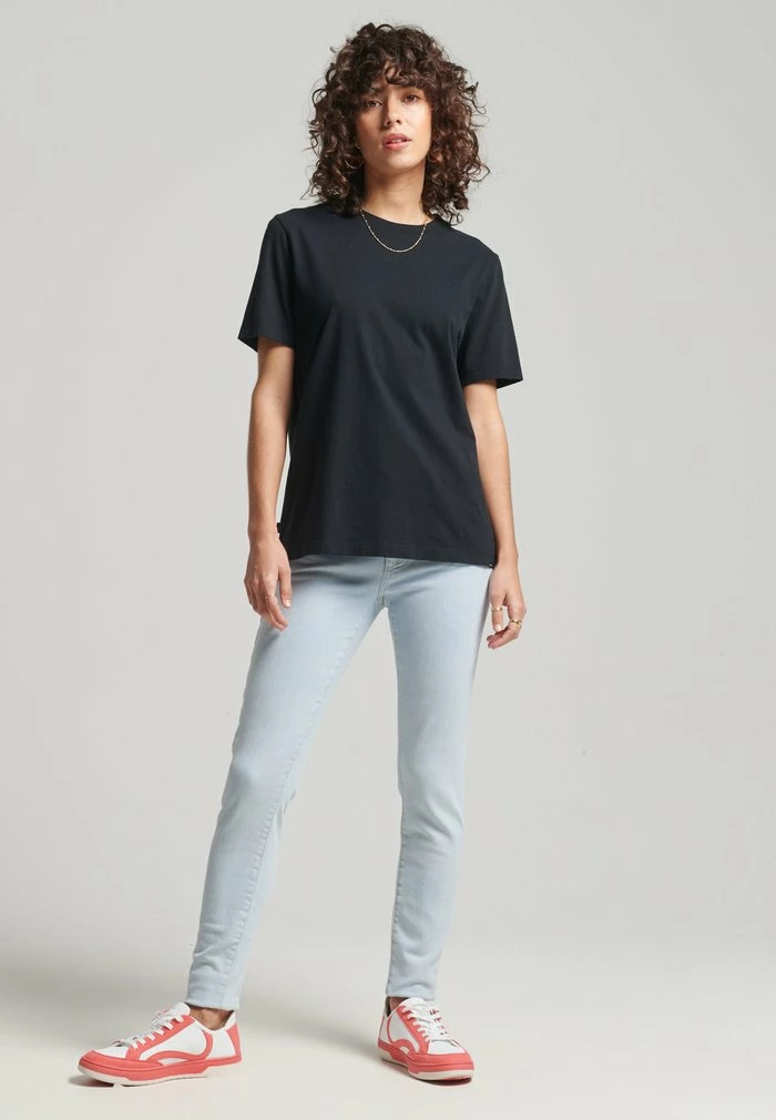 Superdry VINTAGE LOGO TEE - Basic T-shirt - Black 2 Superdry VINTAGE LOGO TEE - Basic T-shirt - Black - Image 2