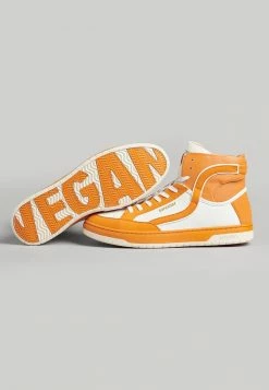 Superdry VINTAGE VEGAN - High-top Trainers - White Track Gold -Superdry Shop 82f3104b6de246a99a702e11f1073752