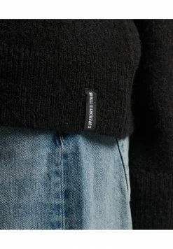 Superdry VINTAGE CLASSIC ESSENTIAL CREW - Jumper - Black -Superdry Shop 83ca6f50c1cb41d8a3413360661c2c8a