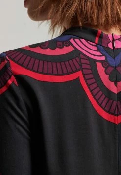 Superdry LONG SLEEVE MINI - Day Dress - Psychedelic -Superdry Shop 8774cc70b3b84a9c9ff1a151e5e1f5ba