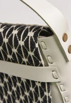 Superdry LIMITED EDITION DRY SADDLE - Across Body Bag - Ecru -Superdry Shop 89833ae3f81041c59663693aab0b3c00