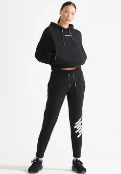 Superdry TRAIN CORE - Hoodie - Black -Superdry Shop 89e9cd9ca075493ca40363f73bbd1e15