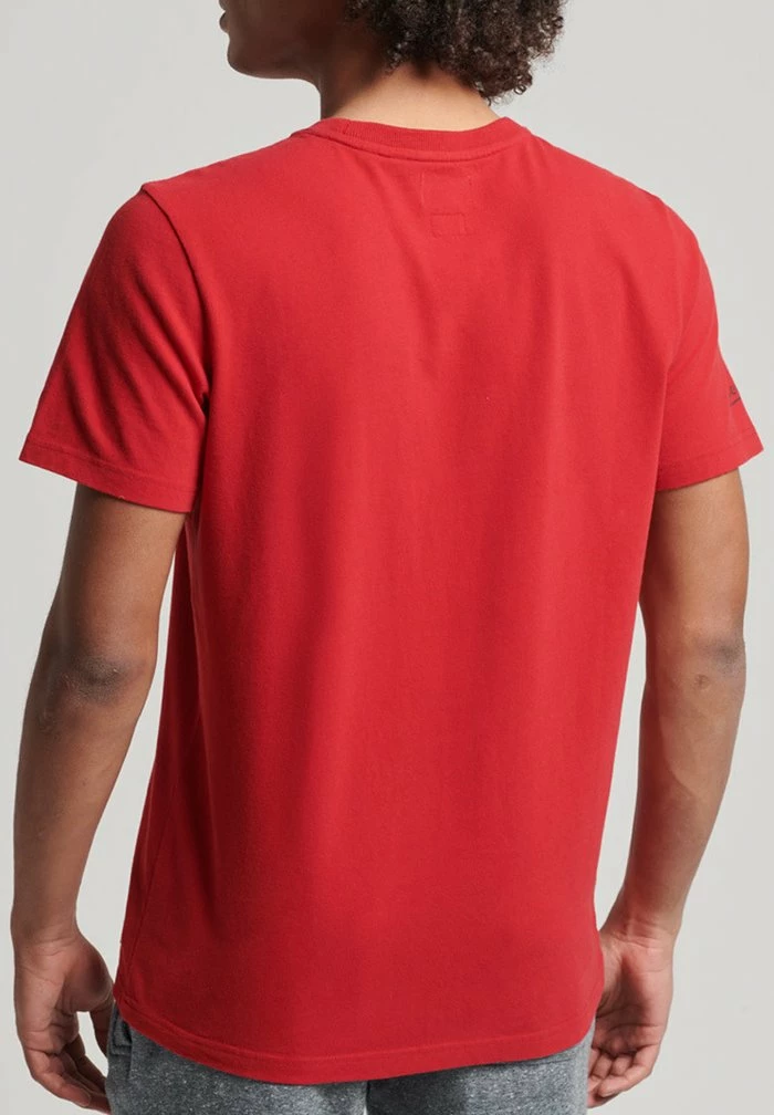 Superdry VINTAGE ATHLETIC - Print T-shirt - Varsity Red 2 Superdry VINTAGE ATHLETIC - Print T-shirt - Varsity Red - Image 2