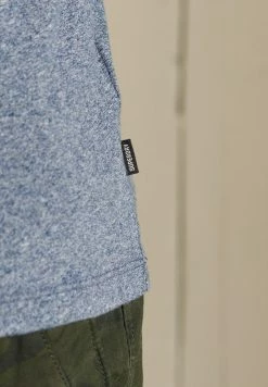 Superdry Basic T-shirt - Frosted Navy Grit -Superdry Shop 9031f81b15c24c4691f989b41250f688