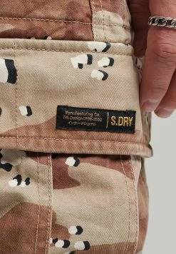 Superdry VINTAGE CORE - Shorts - Desert Camo -Superdry Shop 91e2b12542ca4b2589f4ea3dc683ec69