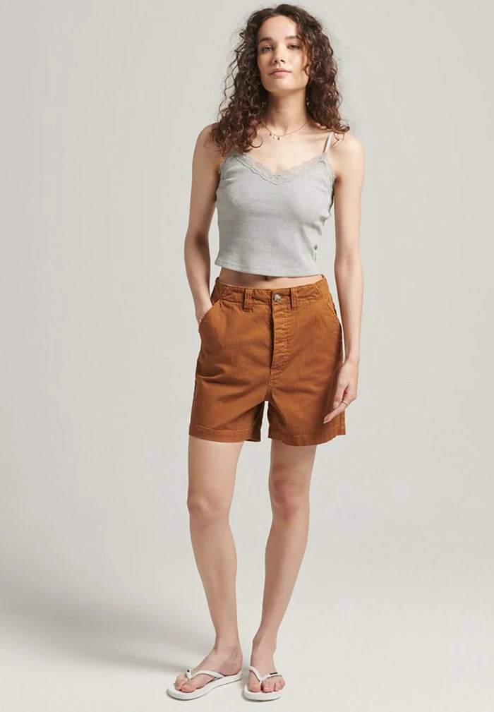 Superdry VINTAGE - Shorts - Tobacco 2 Superdry VINTAGE - Shorts - Tobacco - Image 2