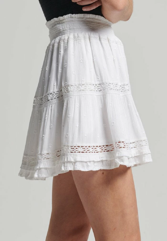 Superdry VINTAGE LACE - Mini Skirt - Brilliant White 2 Superdry VINTAGE LACE - Mini Skirt - Brilliant White - Image 2