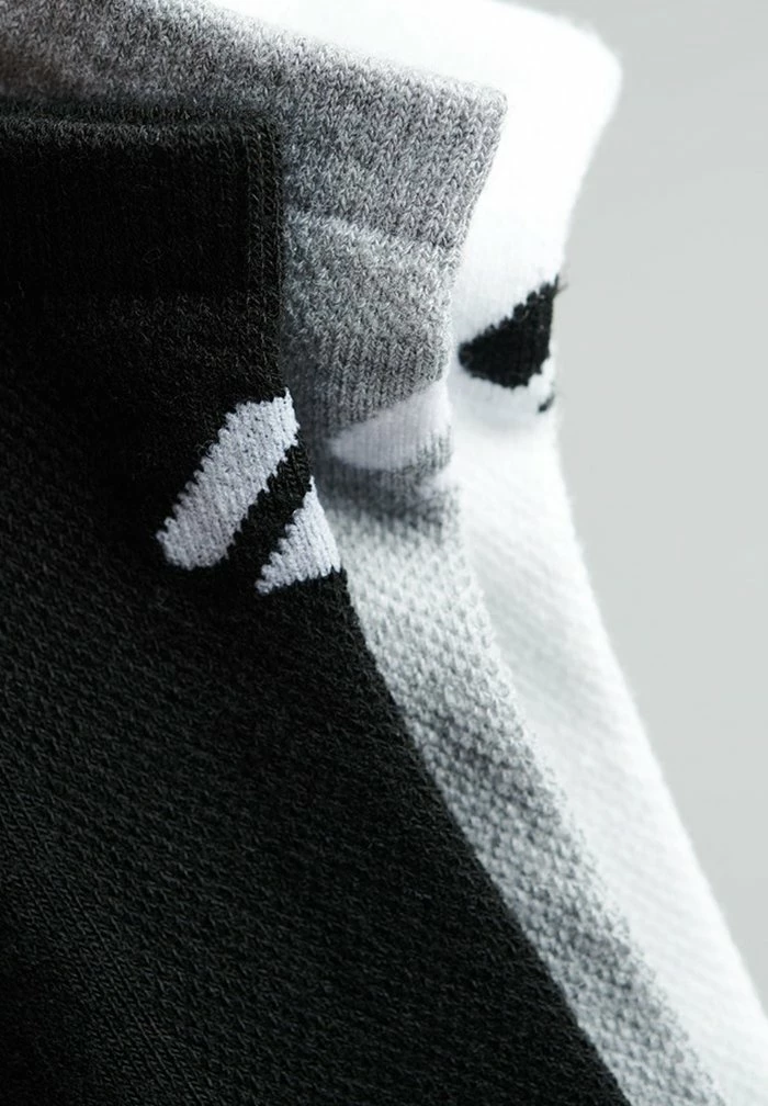 Superdry 3 PACK - Socks - Mono Multipack 4 Superdry 3 PACK - Socks - Mono Multipack - Image 4