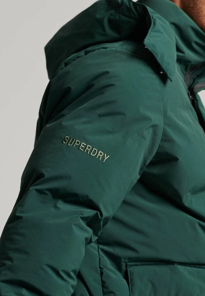Superdry BOXY PUFFER - Winter Jacket - Eagle Green 6 Superdry BOXY PUFFER - Winter Jacket - Eagle Green - Image 6