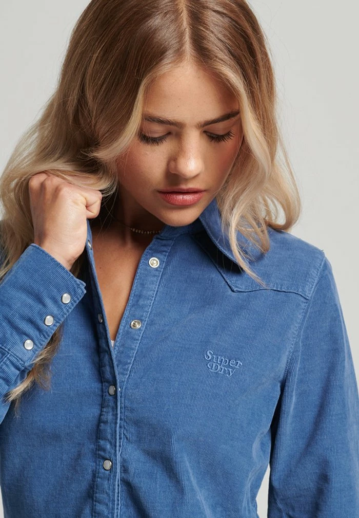 Superdry VINTAGE WESTERN - Button-down Blouse - Mid Wash Indigo 2 Superdry VINTAGE WESTERN - Button-down Blouse - Mid Wash Indigo - Image 2