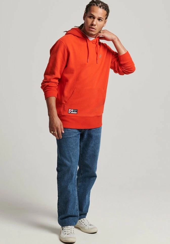 Superdry CODE ESSENTIAL - Sweatshirt - Bright Red 2 Superdry CODE ESSENTIAL - Sweatshirt - Bright Red - Image 2