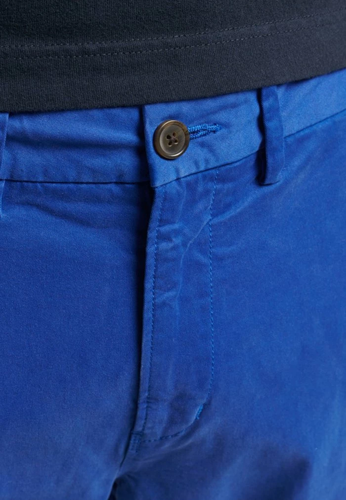 Superdry CORE - Shorts - Regal Blue 4 Superdry CORE - Shorts - Regal Blue - Image 4