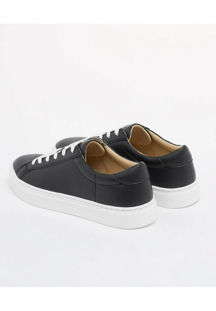 Superdry VEGAN RETRO COURT - Trainers - Black 3 Superdry VEGAN RETRO COURT - Trainers - Black - Image 3