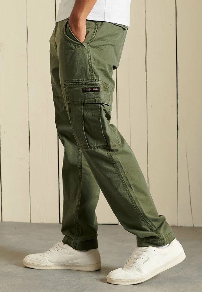 Superdry CORE - Cargo Trousers - Authentic Khaki 2 Superdry CORE - Cargo Trousers - Authentic Khaki - Image 2