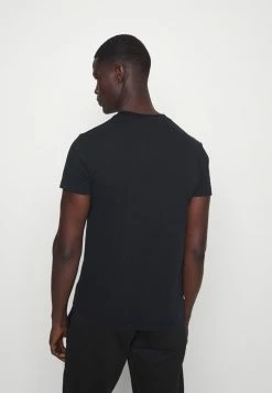 Superdry Basic T-shirt - Black 8 Superdry Basic T-shirt - Black -Superdry Shop a8b5cc30a740442b9a7ff5a62860d447
