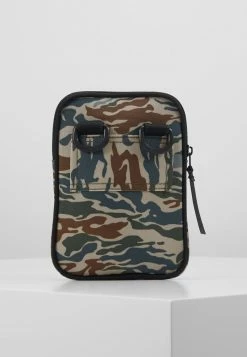 Superdry SPORT POUCH - Across Body Bag - Green -Superdry Shop ab02aa3c68e045a48bbad87439e08f71
