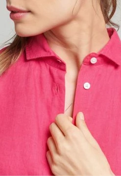 Superdry STUDIOS LONG SLEEVE - Button-down Blouse - Raspberry 8 Superdry STUDIOS LONG SLEEVE - Button-down Blouse - Raspberry -Superdry Shop ac14fa94b7164adba828841315932123