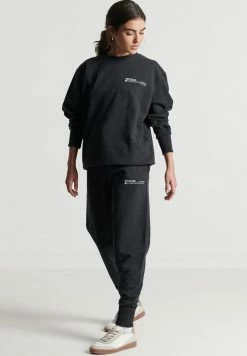 Superdry Sweatshirt - Phantom Marl -Superdry Shop ac96b9b07ab44f6393c6154e77ab015d