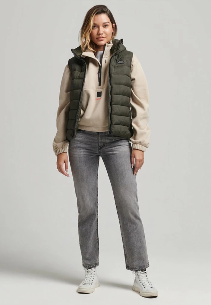 Superdry CLASSIC - Waistcoat - Football Grid Khaki 2 Superdry CLASSIC - Waistcoat - Football Grid Khaki - Image 2