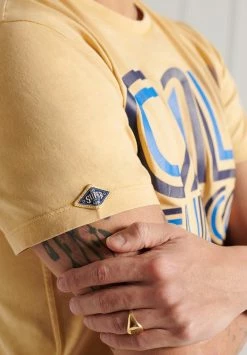 Superdry CALI SURF GRAPHIC - Print T-shirt - Mellow Sun -Superdry Shop b5c4f0bd0a5c4031aad974366c08da5f