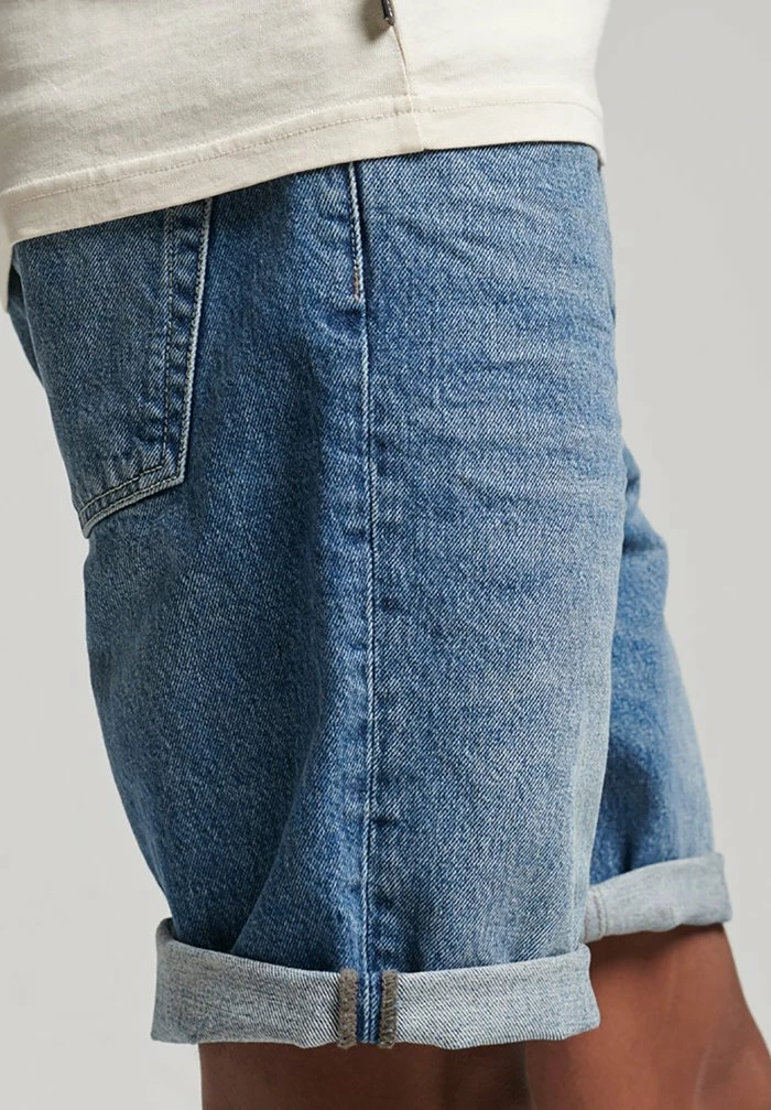Superdry VINTAGE - Denim Shorts - Mariposa Light Faded 4 Superdry VINTAGE - Denim Shorts - Mariposa Light Faded - Image 4
