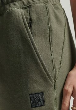 Superdry TECH - Tracksuit Bottoms - Dark Moss -Superdry Shop b679d443510c45e49604d95f48d3c41a