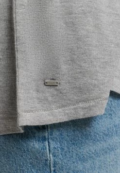 Superdry Basic T-shirt - Grey Metallic 7 Superdry Basic T-shirt - Grey Metallic -Superdry Shop b69b62db3201499fa5bd7549872d4635