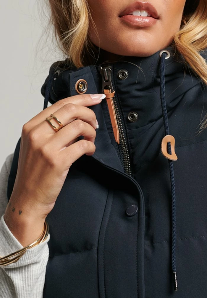 Superdry EVEREST - Waistcoat - Eclipse Navy 4 Superdry EVEREST - Waistcoat - Eclipse Navy - Image 4