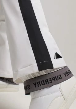 Superdry CORE - Trousers - Optic 8 Superdry CORE - Trousers - Optic -Superdry Shop bd467e28a84149f4a7f51d15723c21a0