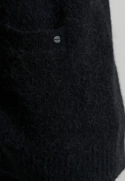 SUPERDRY - Cardigan - Black 9 SUPERDRY - Cardigan - Black -Superdry Shop c20c88de09364fb8b3489b79db0dfab8