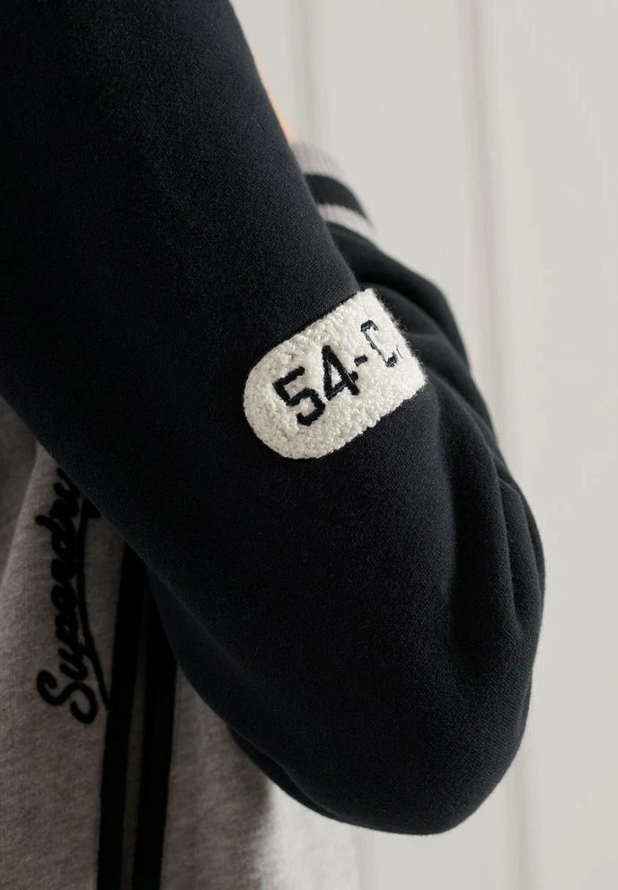 Superdry Zip-up Sweatshirt - Eclipse Navy 4 Superdry Zip-up Sweatshirt - Eclipse Navy - Image 4