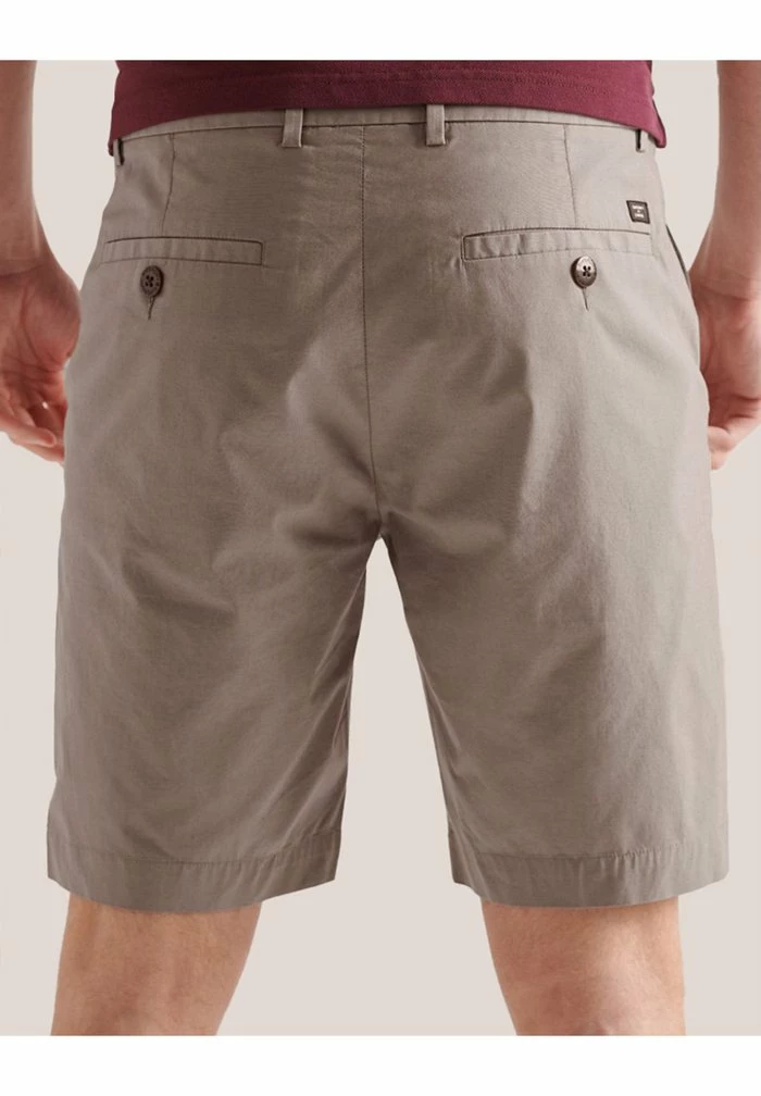 Superdry PAPERWEIGHT - Shorts - Flat Grey 3 Superdry PAPERWEIGHT - Shorts - Flat Grey - Image 3