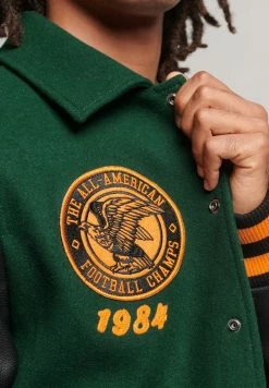 Superdry COLLEGE VARSITY PATCH - Bomber Jacket - Enamel Green -Superdry Shop cb73a0396e574f9f90e054669a56601e